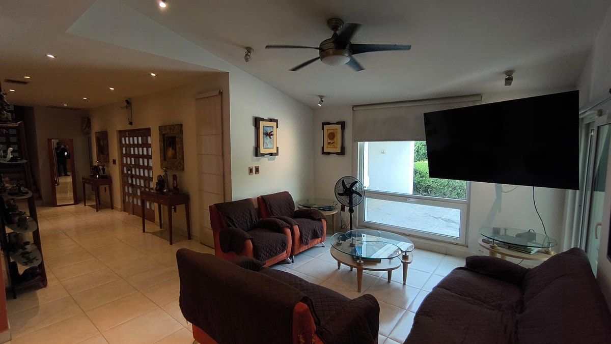 Propiedad en venta en La Estanzuela · Monterrey, imagen real de la propiedad